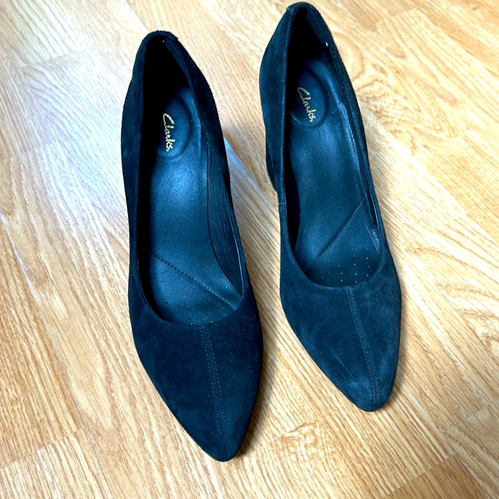 Black suede Clarks heels, used